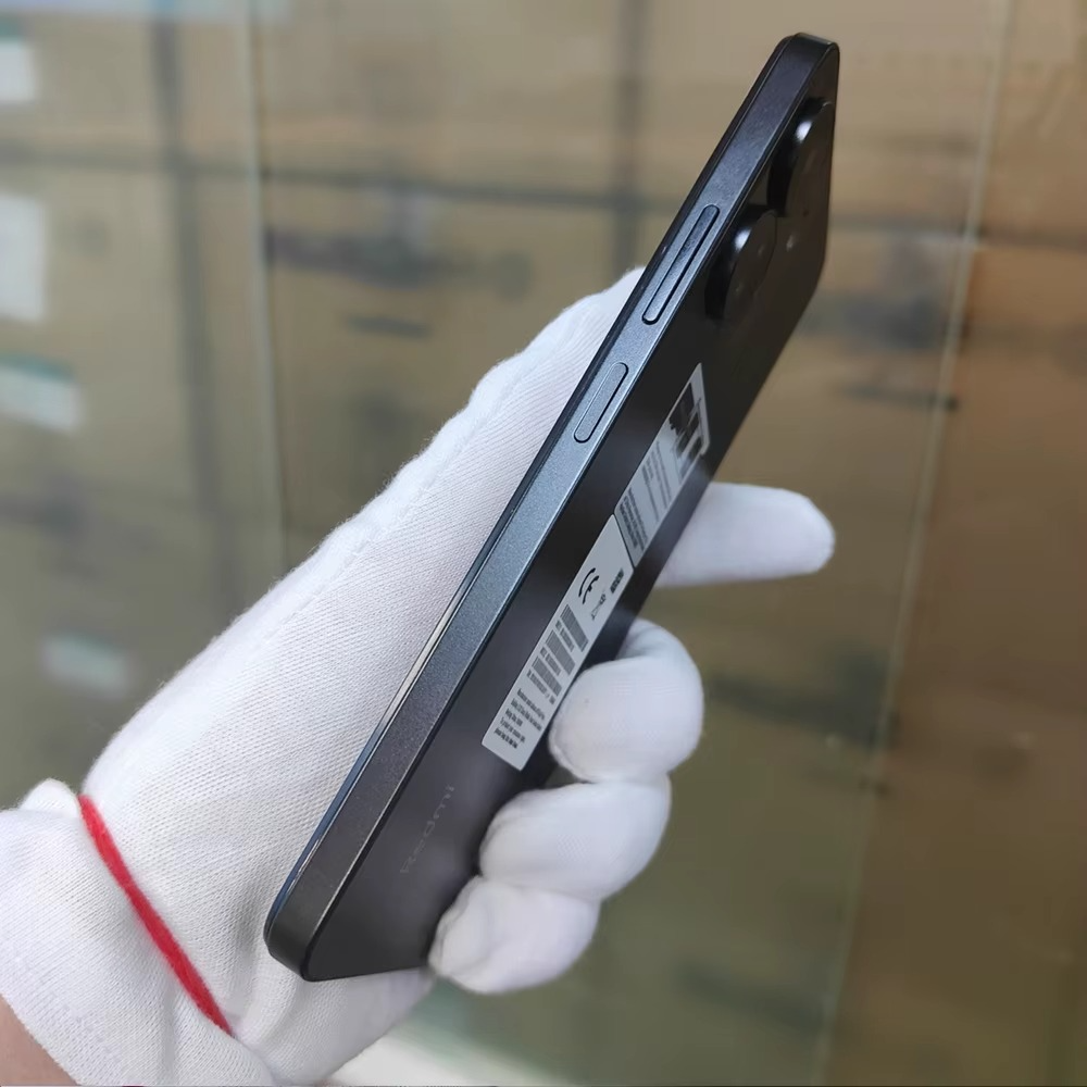 Redmi 13C L’Alliance de la Vitesse et de l’Espace !