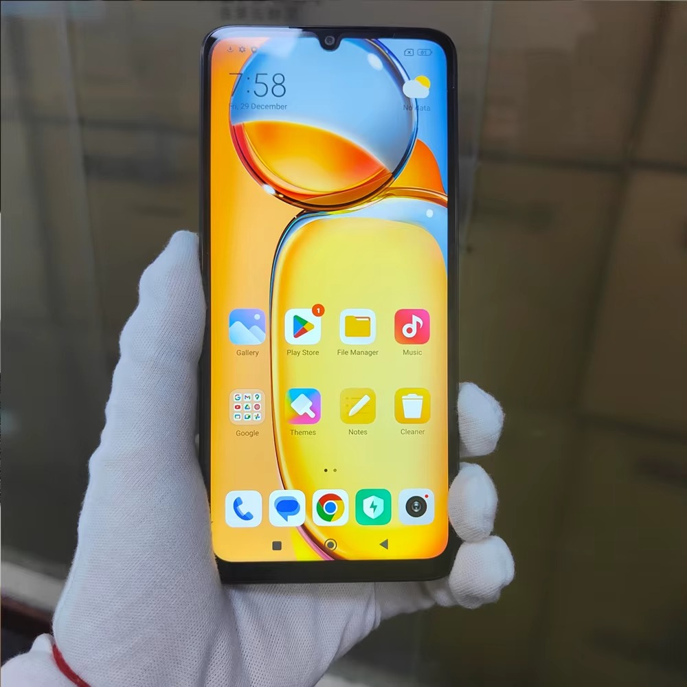 Redmi 13C L’Alliance de la Vitesse et de l’Espace !