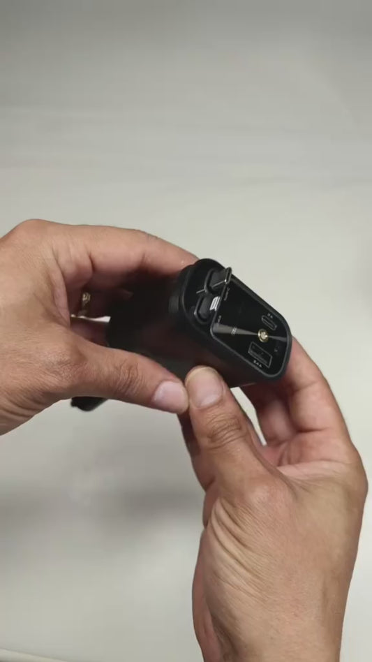 🚗 Chargeur de Voiture 4 en 1 avec Projecteur LED